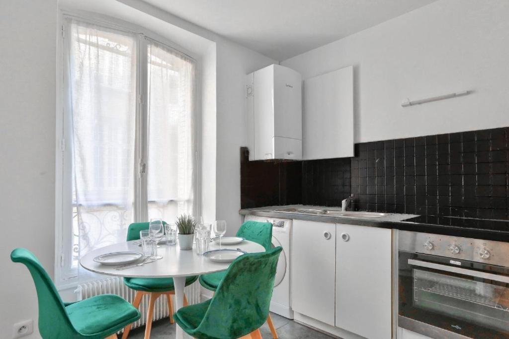 Appartement Quartier Emily In Paris Notre Dame ภายนอก รูปภาพ
